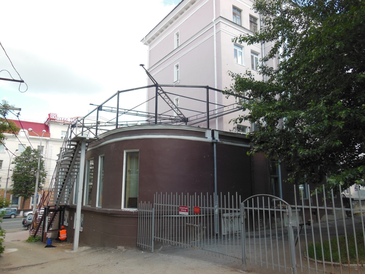 Пристрой-Сити. Владельцы «Кофе-Сити» начали возведение пристроя к еще одному из своих заведений