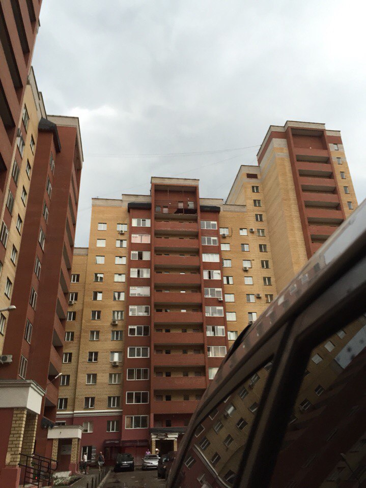 Пермские коммунальные службы продолжают устранять последствия урагана