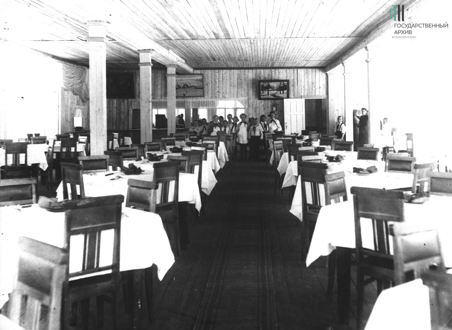 Взвейтесь кострами