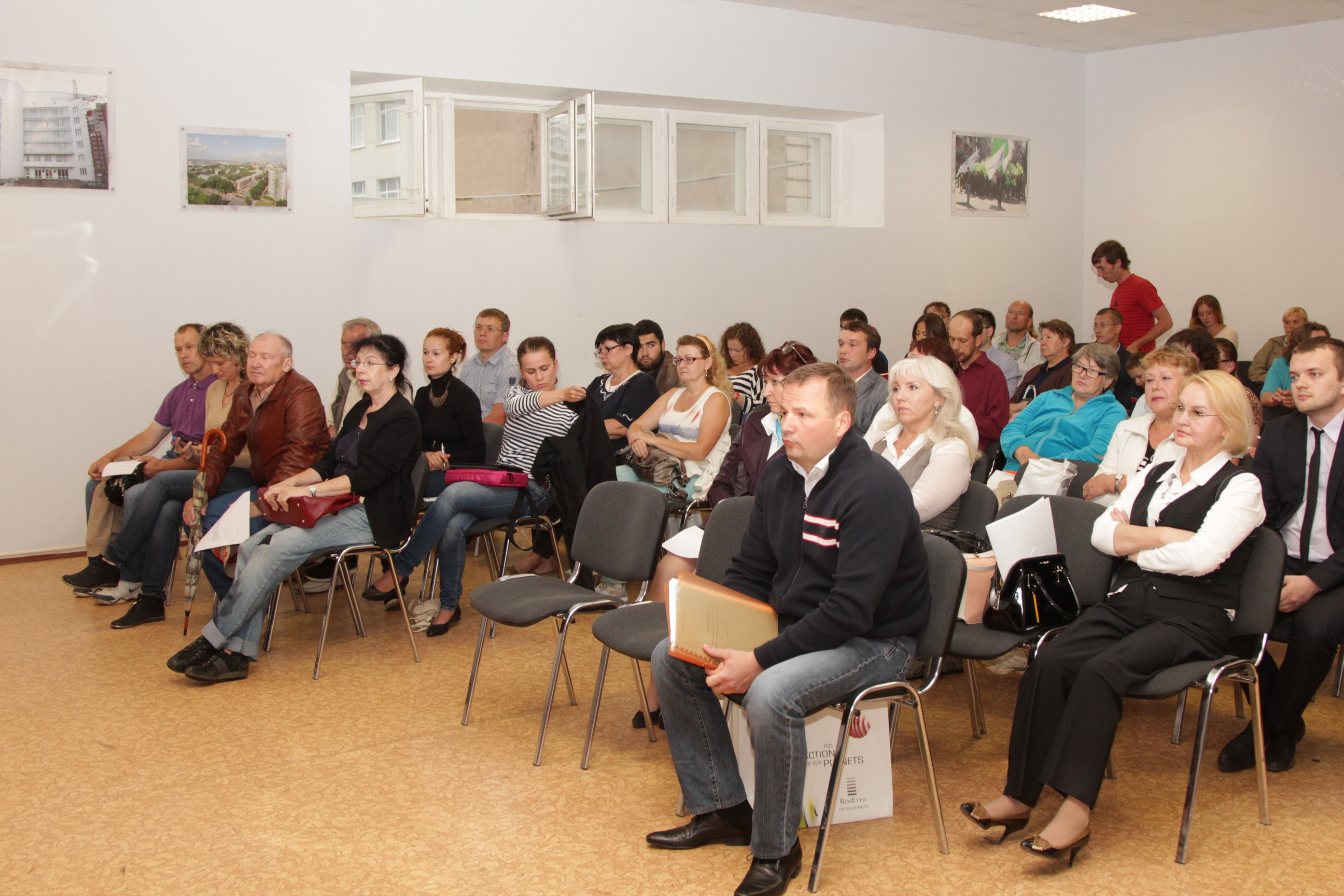 Кони, люди и ТЦ