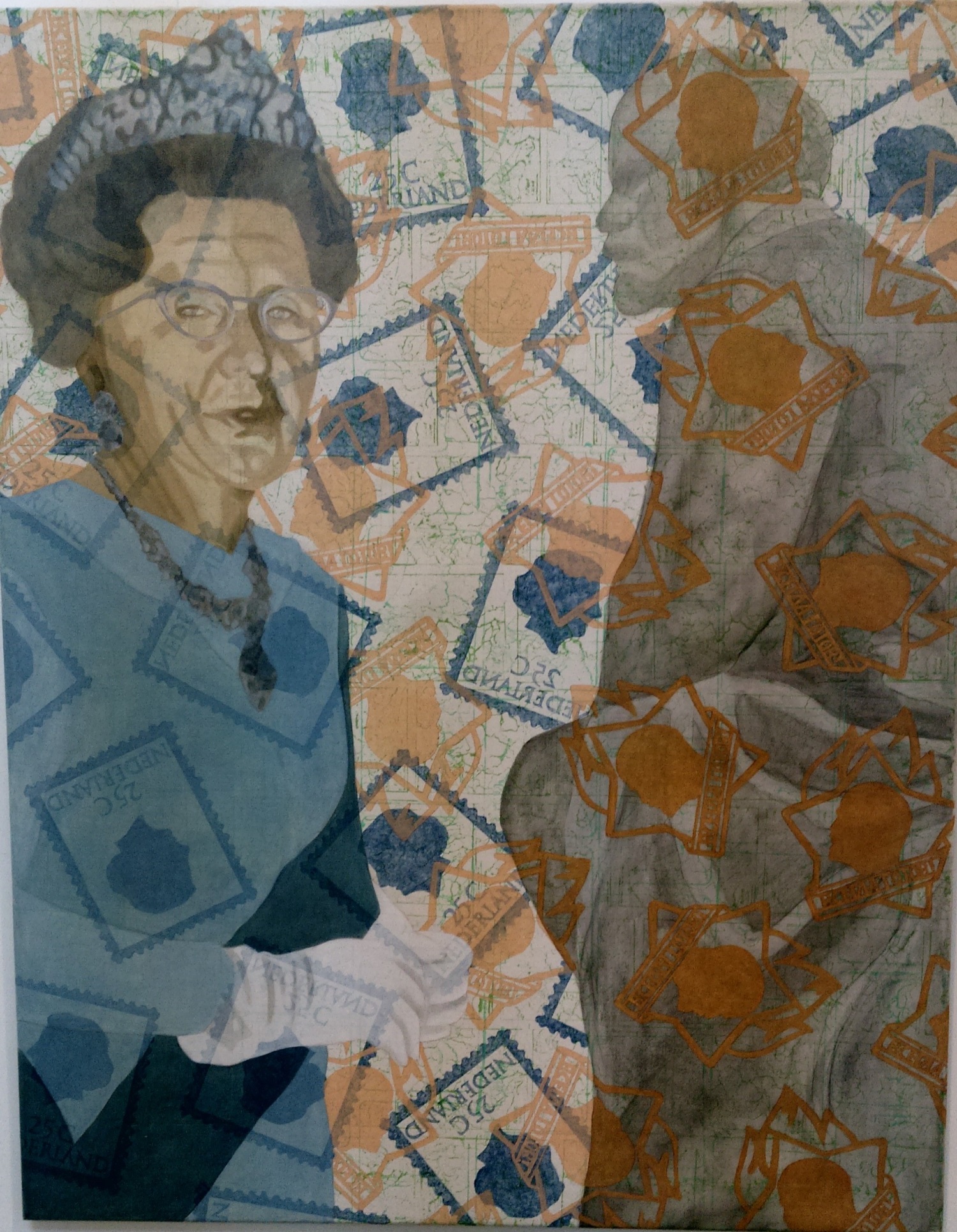 Летнее время вернисажей. В августе, когда культурная жизнь города обычно замирает, все галереи Перми вдруг дружно открыли новые выставки