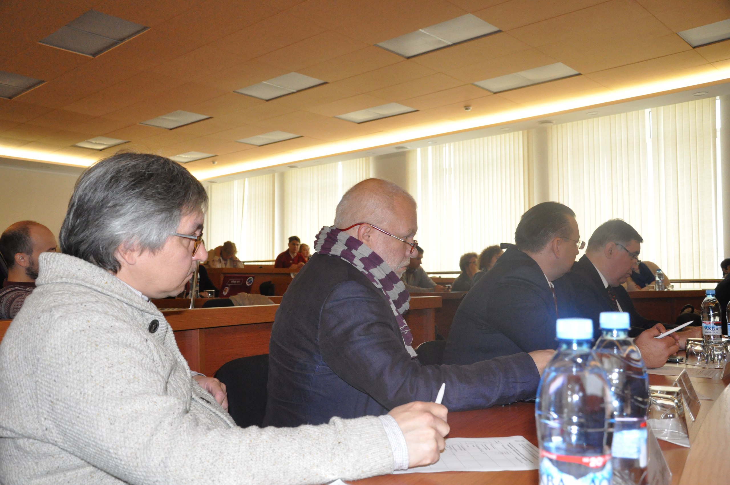 На наш век хватит