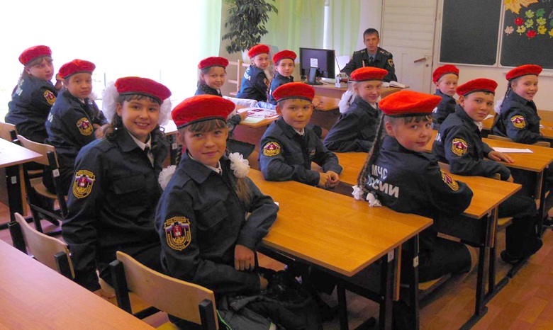 Класс мчс пермь. Бурилов мчс пермь. Пожарно-спасательный отряд 202. Училище мчс. Класс мчс пермь.