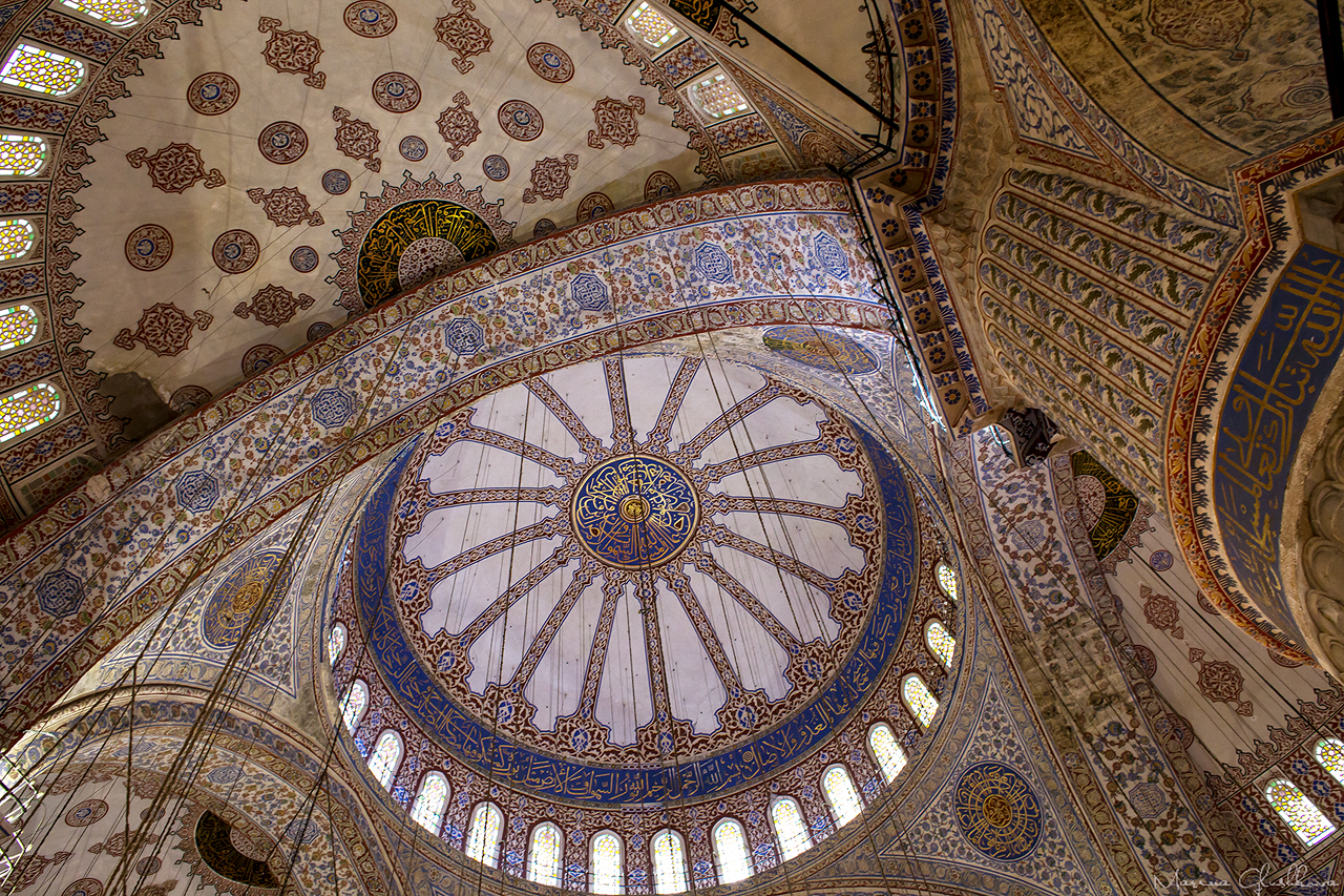 «Пакет» клином не сошелся