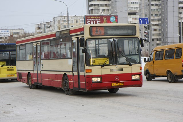 «Приковались наручниками»