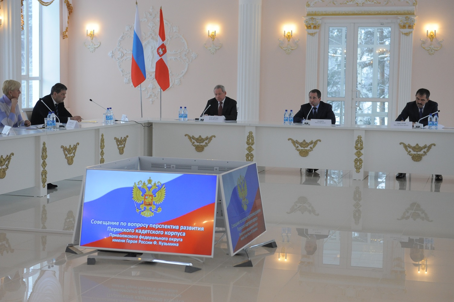 Полпред Президента в ПФО Михаил Бабич и глава Прикамья Виктор Басаргин посетили Пермский кадетский корпус