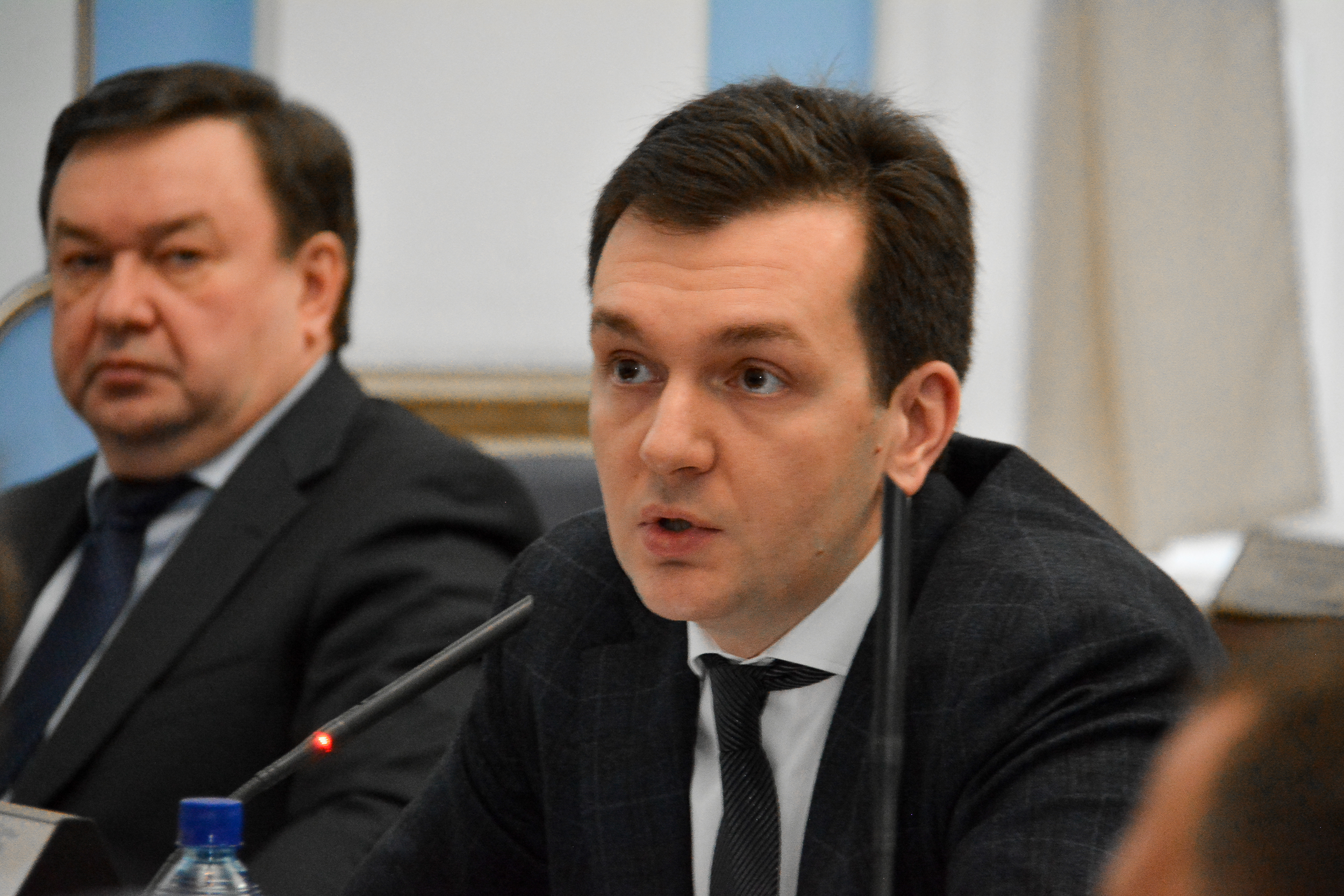 Долги в кустах. Пермская администрация и судебные приставы не смогли вернуть в городской бюджет 12,5 млн рублей