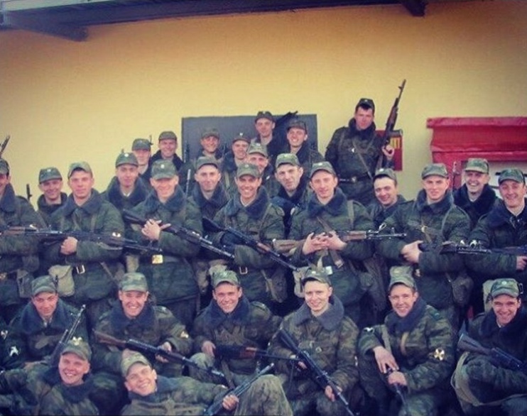 C праздником, мужчины! День защитника Отечества в пермском Instagram