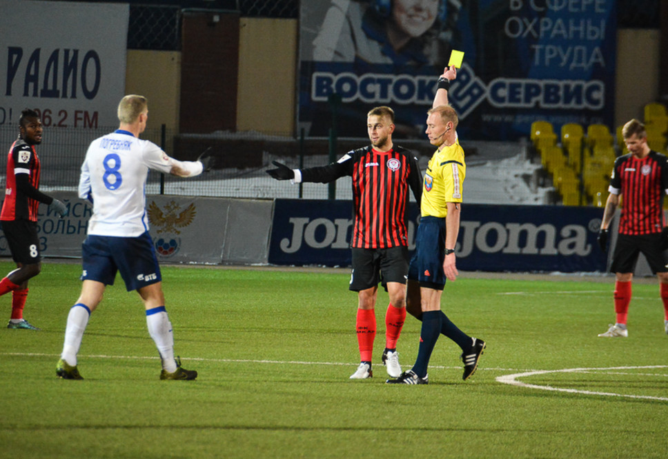 Впереди – «Зенит»