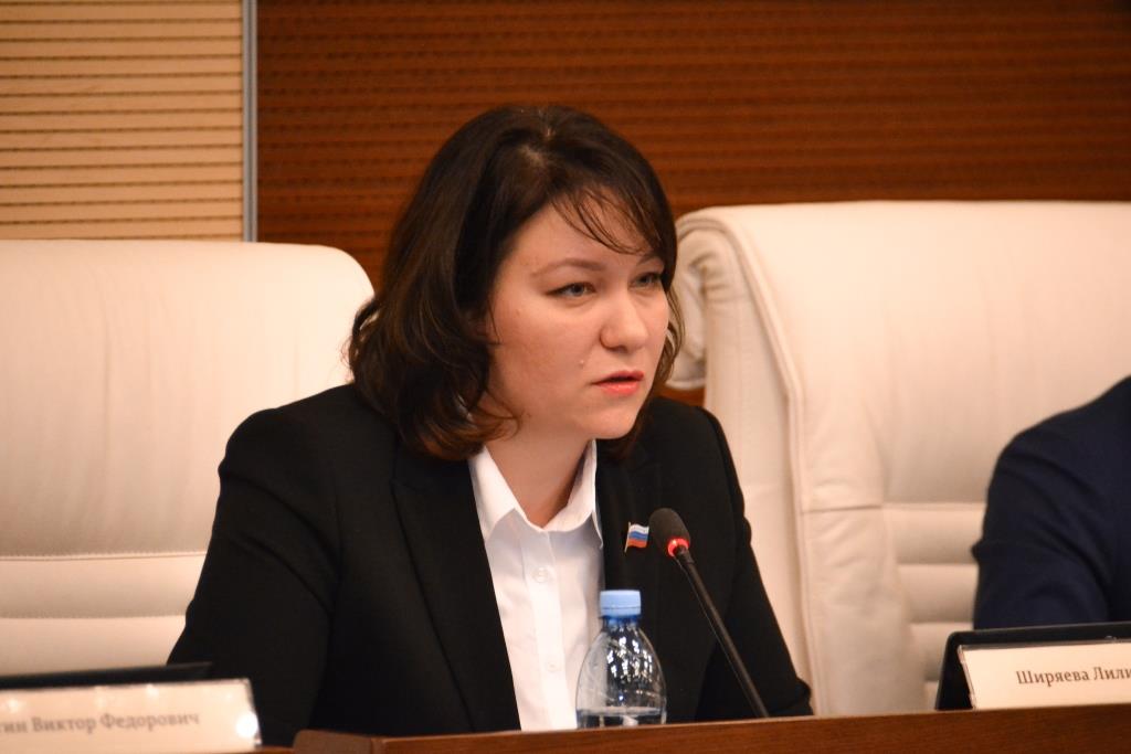 Business Class пообщался с известными женщинами и узнал о том, что для них значит этот праздник