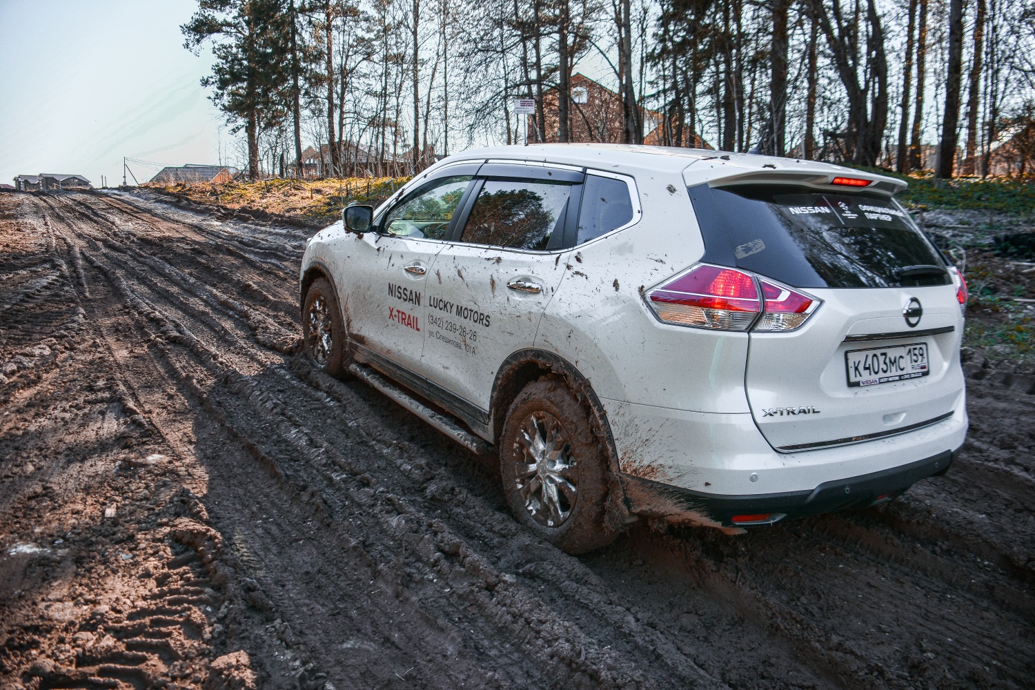 Nissan X-Trail: универсальный боец