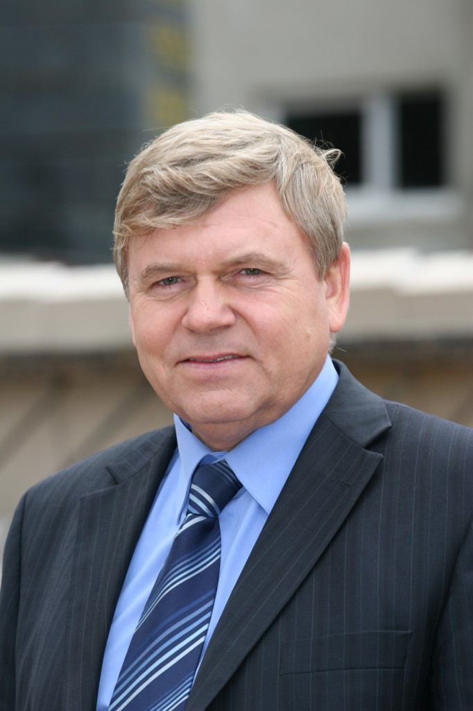 Байкеры и речники. Business Class проанализировал налоговые декларации депутатов Заксобрания