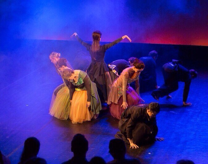 Гонки на воде и танцы у фонтана. Дайджест событий жарких выходных