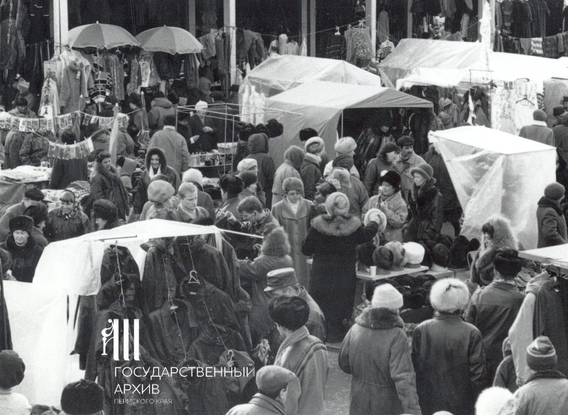 Круговорот старья в природе. Корреспондент Business Class узнал, что пермяки продают и покупают на блошином рынке