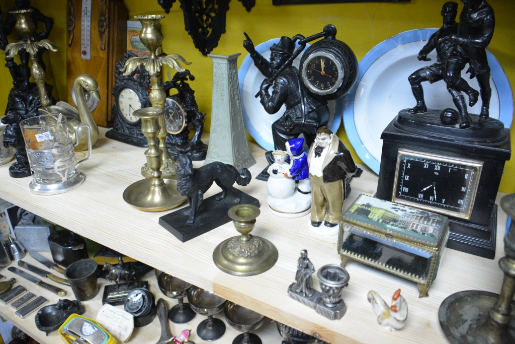 Круговорот старья в природе. Корреспондент Business Class узнал, что пермяки продают и покупают на блошином рынке