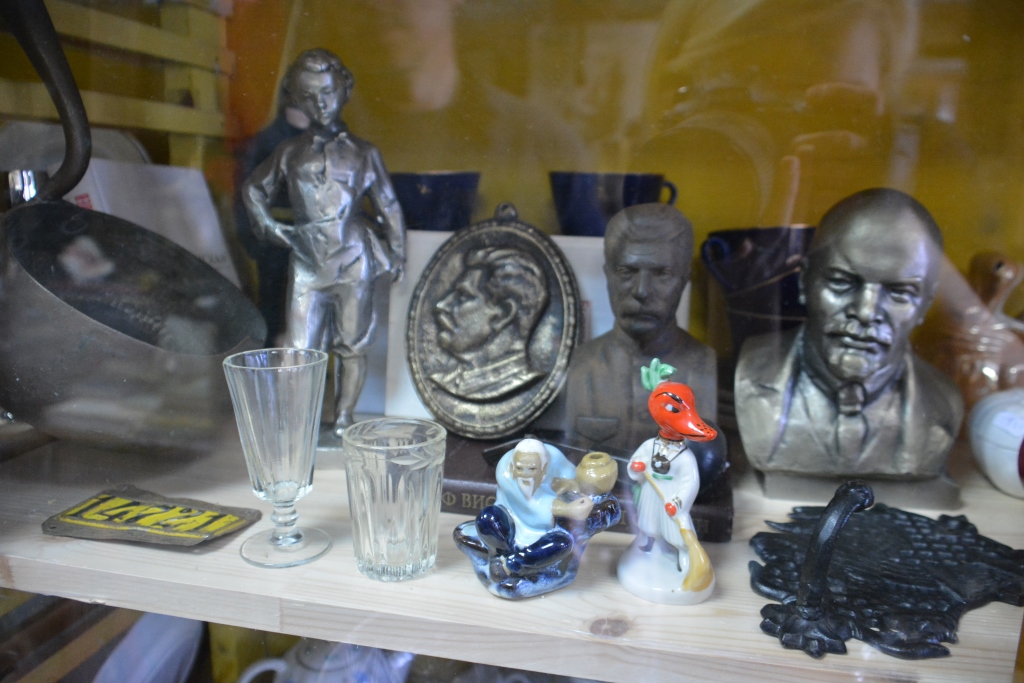 Круговорот старья в природе. Корреспондент Business Class узнал, что пермяки продают и покупают на блошином рынке