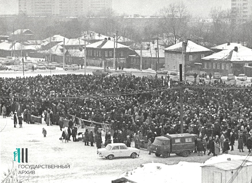 Круговорот старья в природе. Корреспондент Business Class узнал, что пермяки продают и покупают на блошином рынке