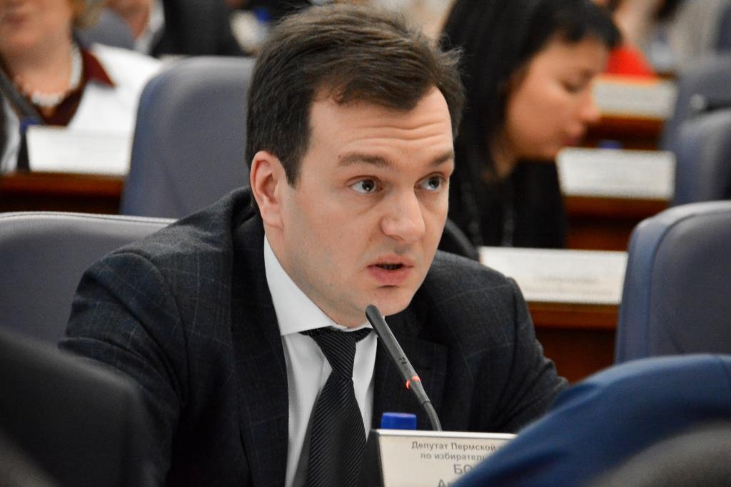 Бюджету мир, ларькам война