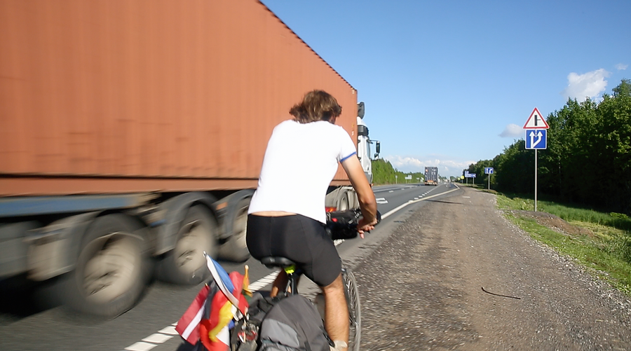 Спортсмены из Франции рассказали, как преодолели 6 тысяч километров, чтобы попасть в Пермь