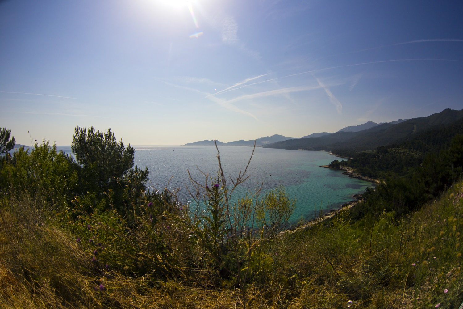 В гостях у Зевса: подъем на Олимп, приобщение к античной классике и самый зеленый остров Эгейского моря