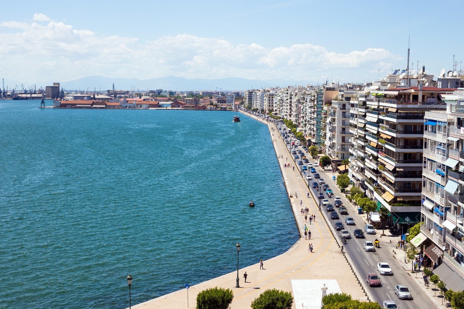 В гостях у Зевса: подъем на Олимп, приобщение к античной классике и самый зеленый остров Эгейского моря