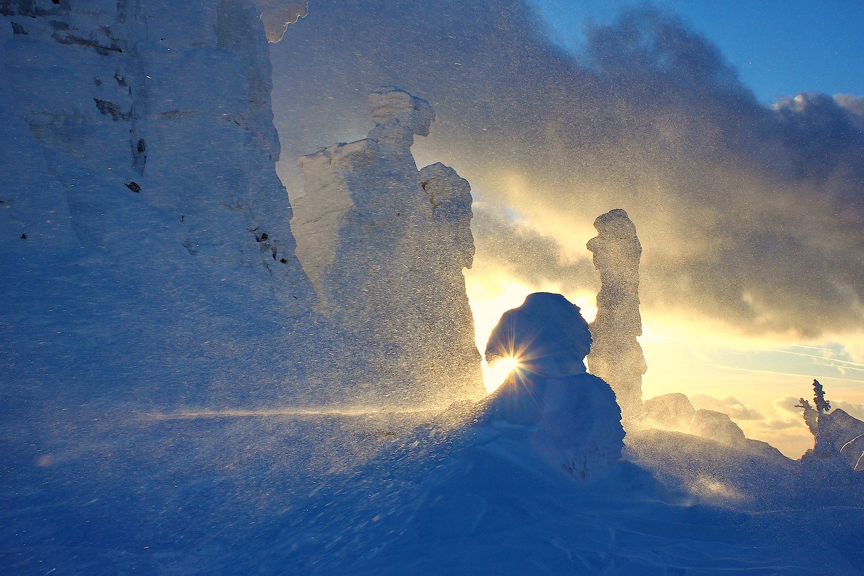 Поймать момент. 60 работ фотографов, которые вдохновляются пейзажами Пермского края
