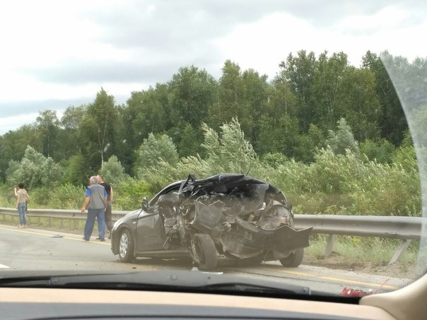 ​В Перми «УАЗ-Патриот» врезался в Peugeot: водитель иномарки погиб