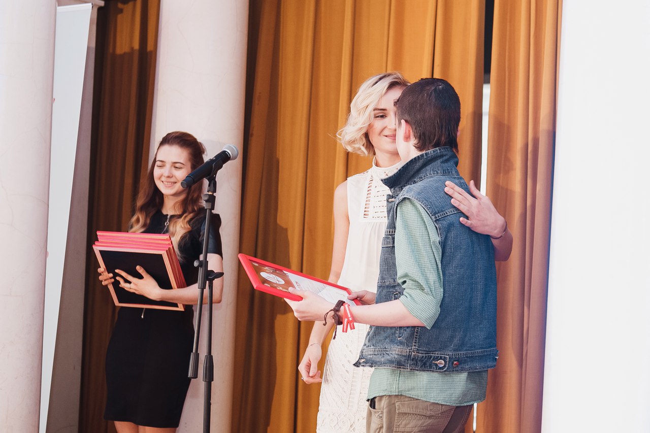 Певица Полина Гагарина стала педагогом юного певца из Перми