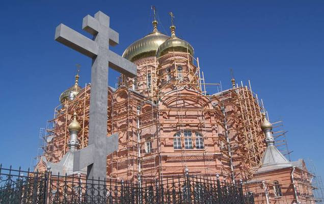 Гибель голубей и обновка для Белогорского монастыря: главные темы дня в Перми