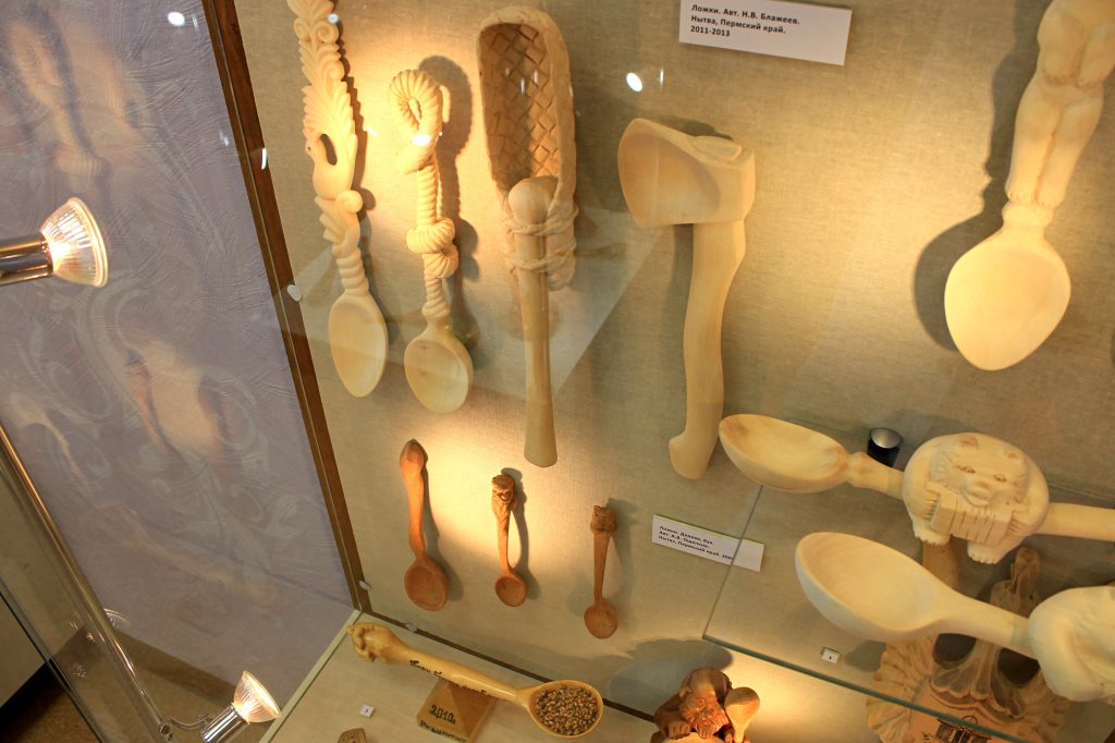 Главные по ложкам