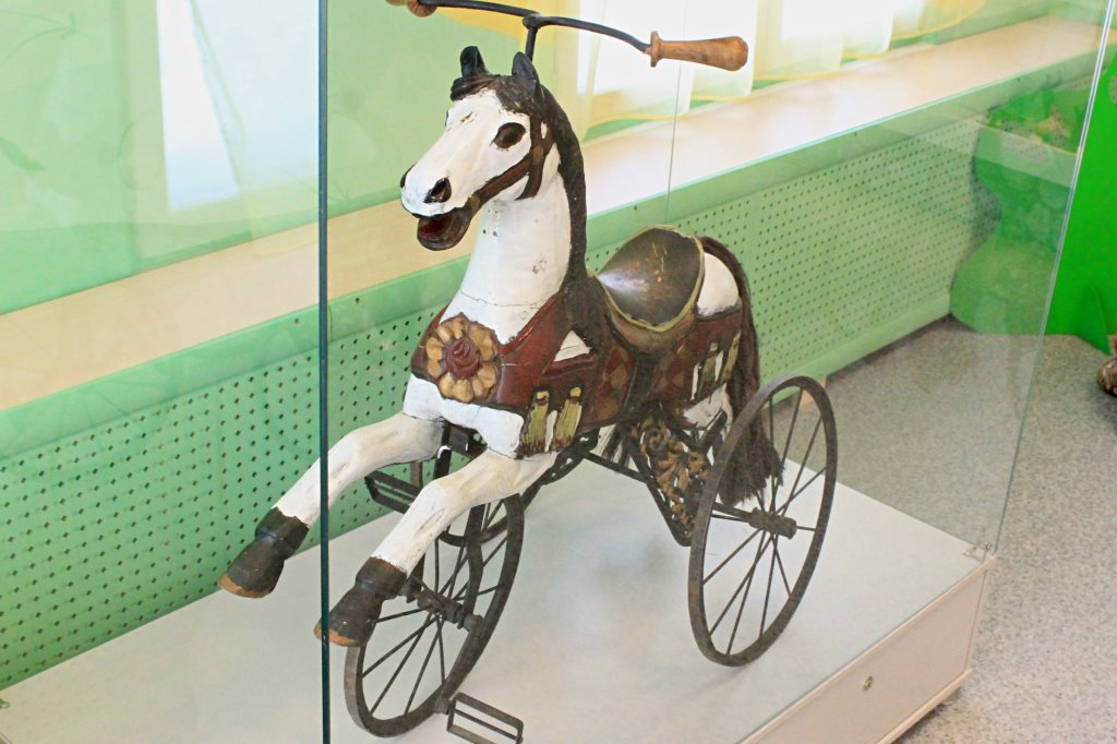 Главные по ложкам