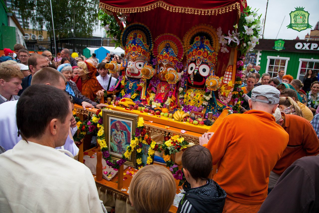 Мои черничные выходные. Business Class предлагает 12 способов развлечься в этот уикенд