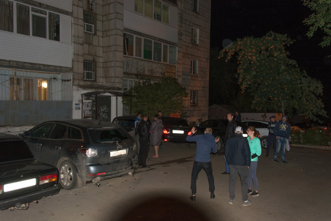 В Перми таксист из-за проблем в личной жизни совершил ДТП с четырьмя автомобилями