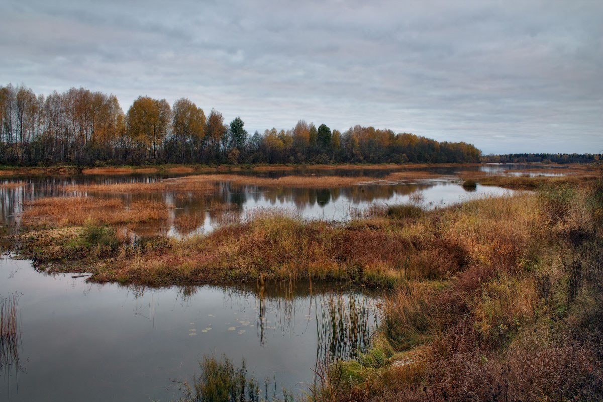 Ах, осень! Пермские фотографы поделились с Business Class фотографиями с осенними видами Урала