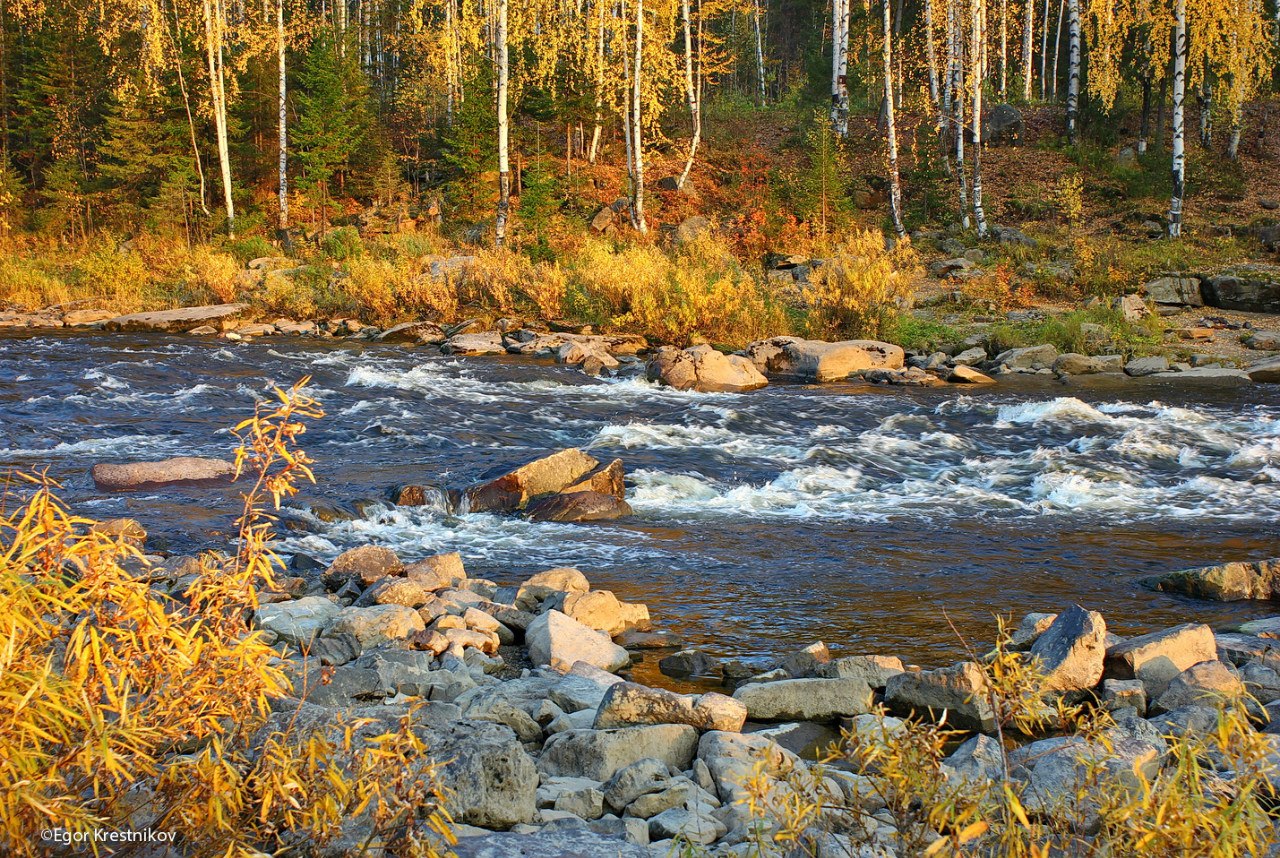 Ах, осень! Пермские фотографы поделились с Business Class фотографиями с осенними видами Урала