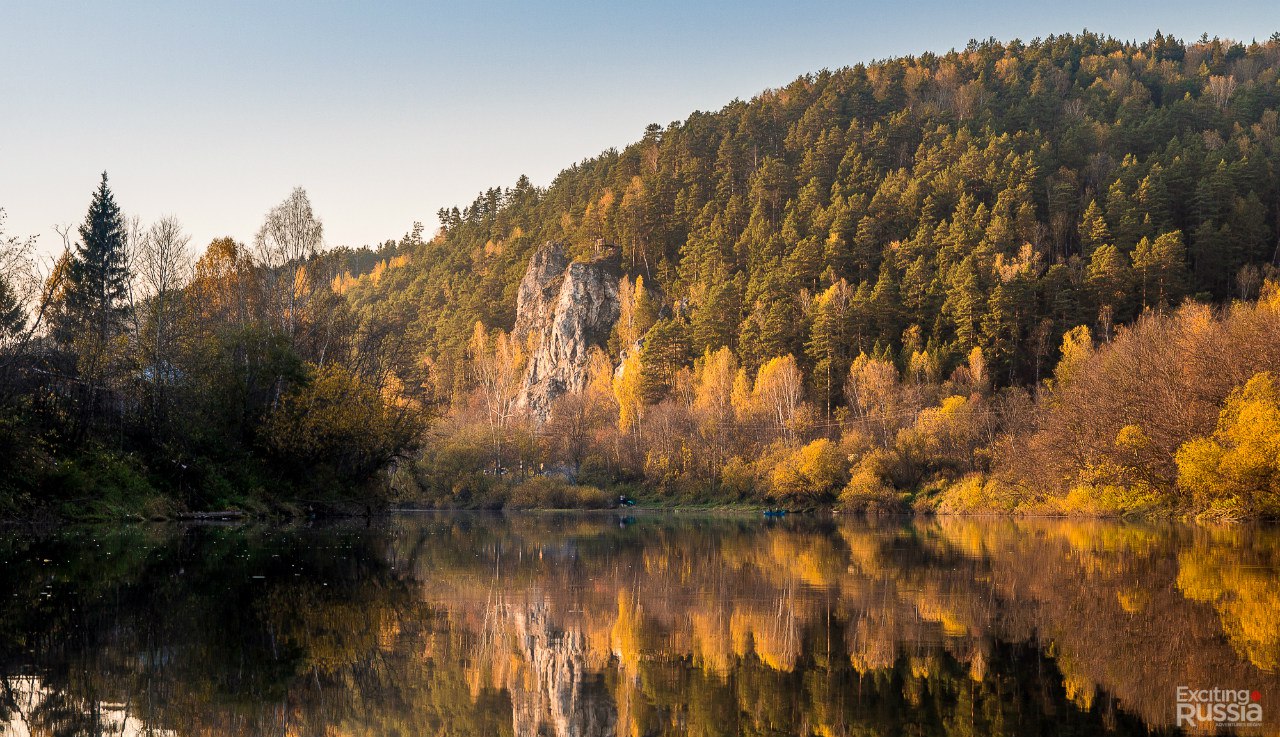 Ах, осень! Пермские фотографы поделились с Business Class фотографиями с осенними видами Урала