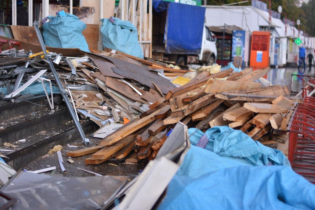 На привокзальной площади Перми-II начали сносить павильоны