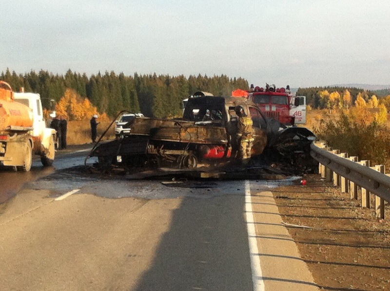 ​В Прикамье произошло массовое ДТП: два человека погибли