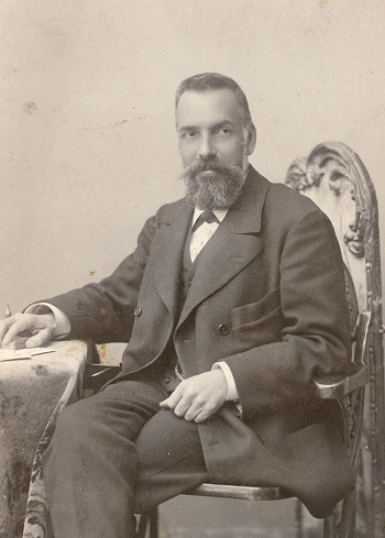 Соперничество с Екатеринбургом, строптивый губернатор и революционные песни — как в Перми появился первый на Урале университет