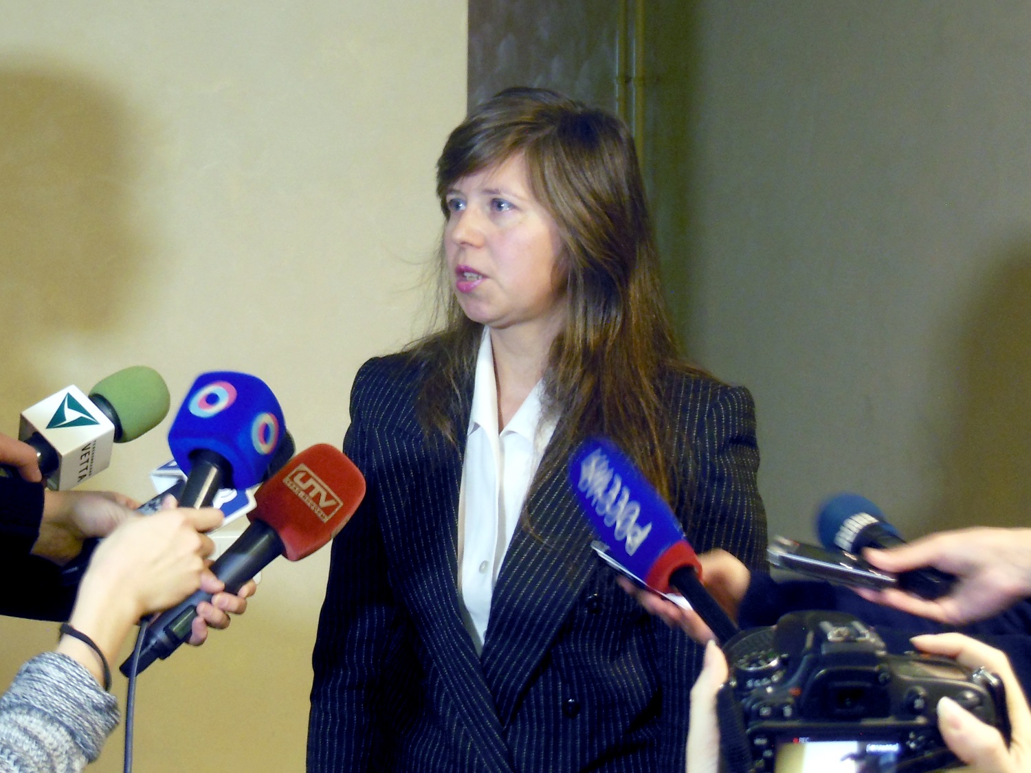 Шаг к свободе. Краевой суд отменил приговор студентке, осужденной за совращение подростка