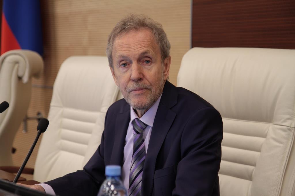 500 первенцев