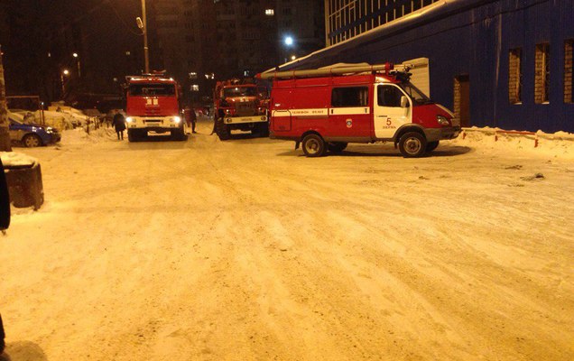 В Перми здание бассейна «БМ» загорелось из-за испорченной электропроводки в сауне