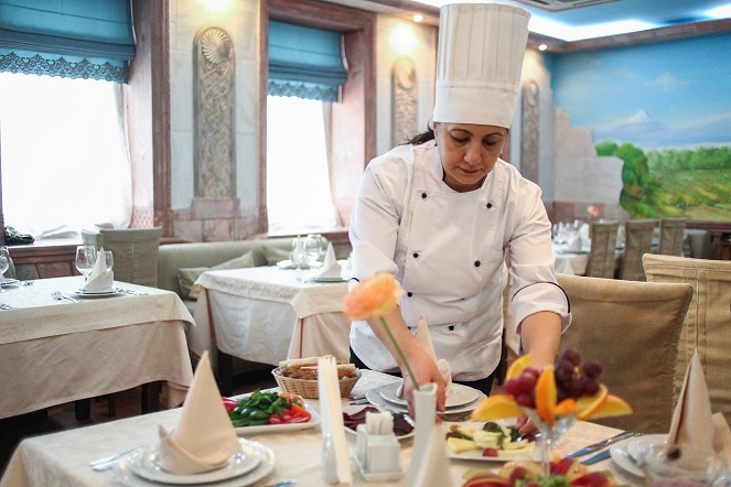 Пермский ресторатор Анатолий Соколов – о двух экономических кризисах, «бессмертных» ресторанах и причинах долгоиграющей популярности японской кухни​