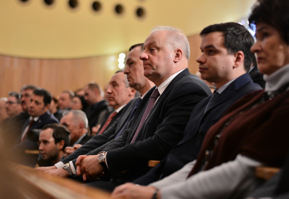 Будем знакомы