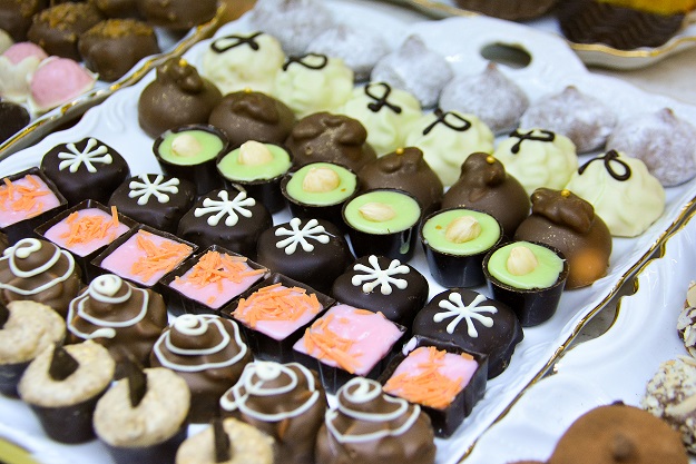 Заедая ветчиной: узнали, чем пермяки угощают вторых половинок в День Святого Валентина