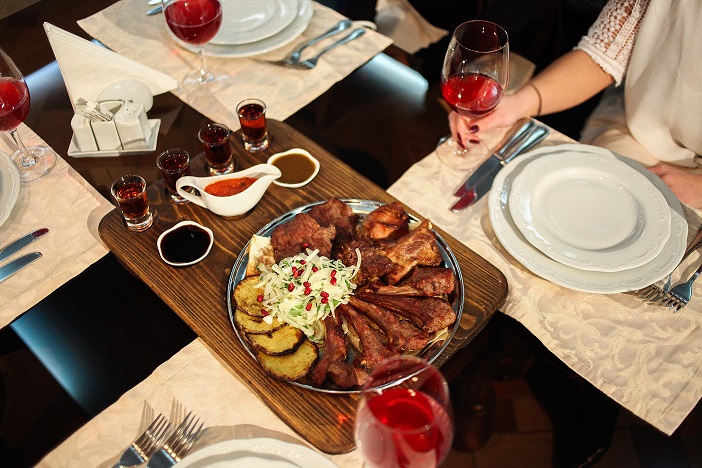 Еще два кафе в Перми выставлены на продажу, а цена за «Форшмак» снизилась