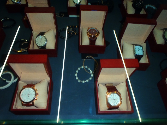 В Перми в магазине «Колизей-Атриум» изъята большая партия контрафакта