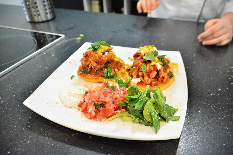 Победительница «МастерШеф. Дети» София Понькина рассказала о поездке в школу Джейми Оливера и поделилась рецептом фахитос