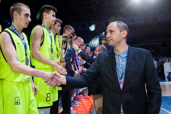 Лучшие школьные баскетбольные команды России определились в Суперфинале ШБЛ «КЭС-Баскет» в Перми