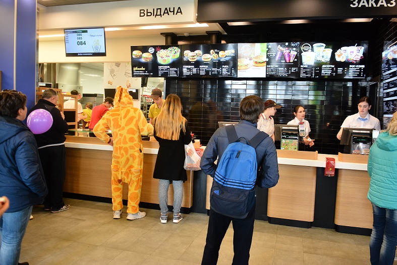 В Перми открылся четвертый ресторан «Макдоналдс». Как это было — в фоторепортаже Business Class